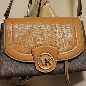 Michael kors light brown cross body purse